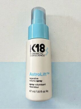 K18 AstroLift Reparative Volume Spray - Sky Blue & White